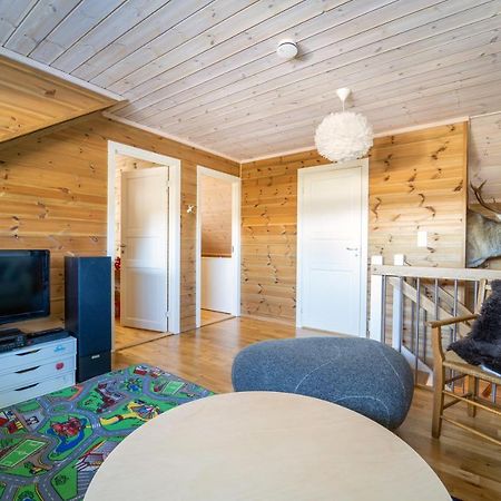 Three-Bedroom Holiday Cottage Tjorhom Exterior photo